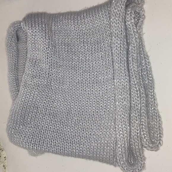 BCBGeneration Grey Mist Metallic Chunky Knit Infinity Loop Scarf - Picture 2 of 7